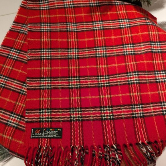 V. FRAAS the Scarf Company Vintage Red Tartan Plaid Cashmink Scarf - Picture 2 of 4
